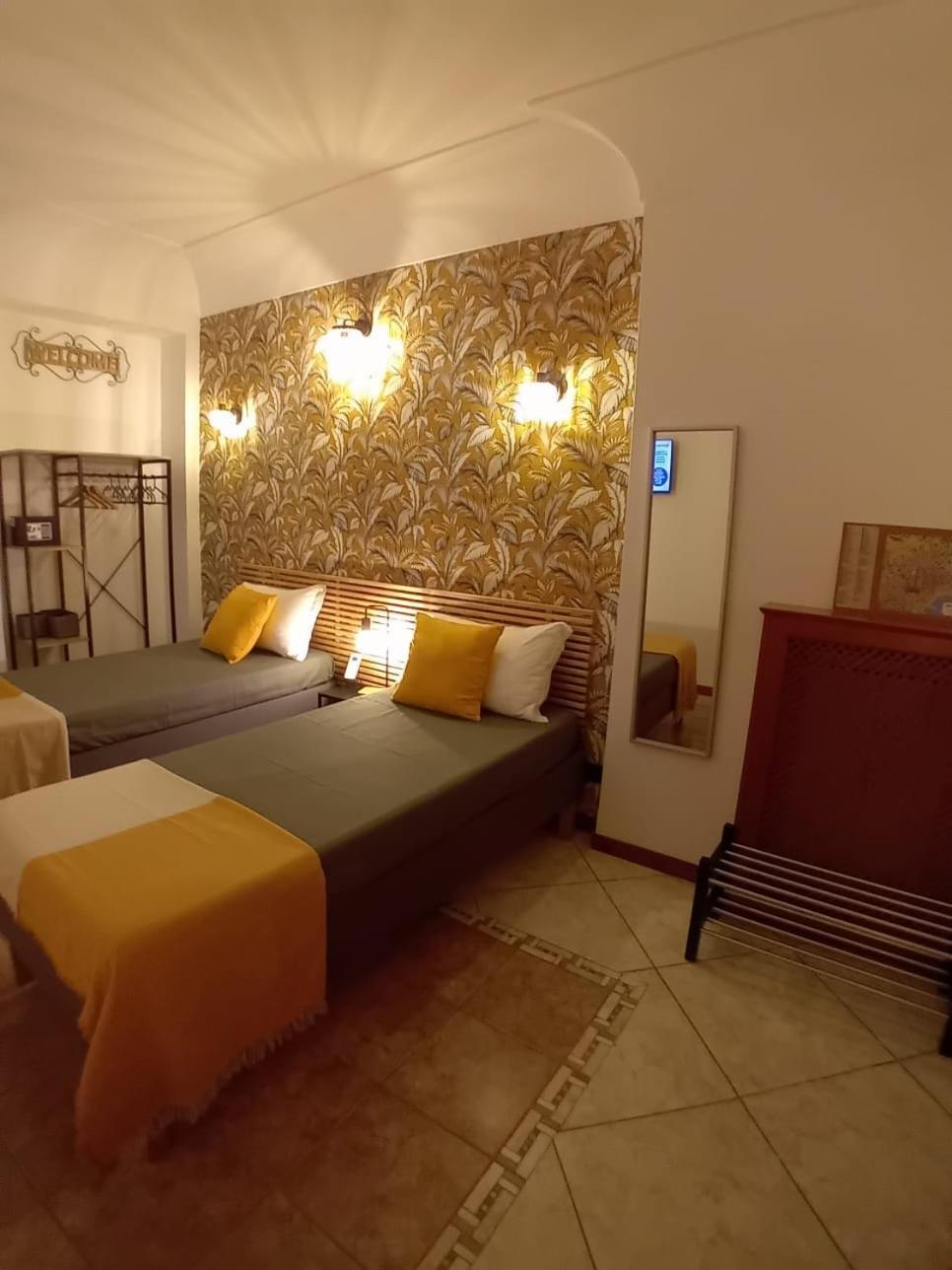 Reginella House Hotel Naples Luaran gambar